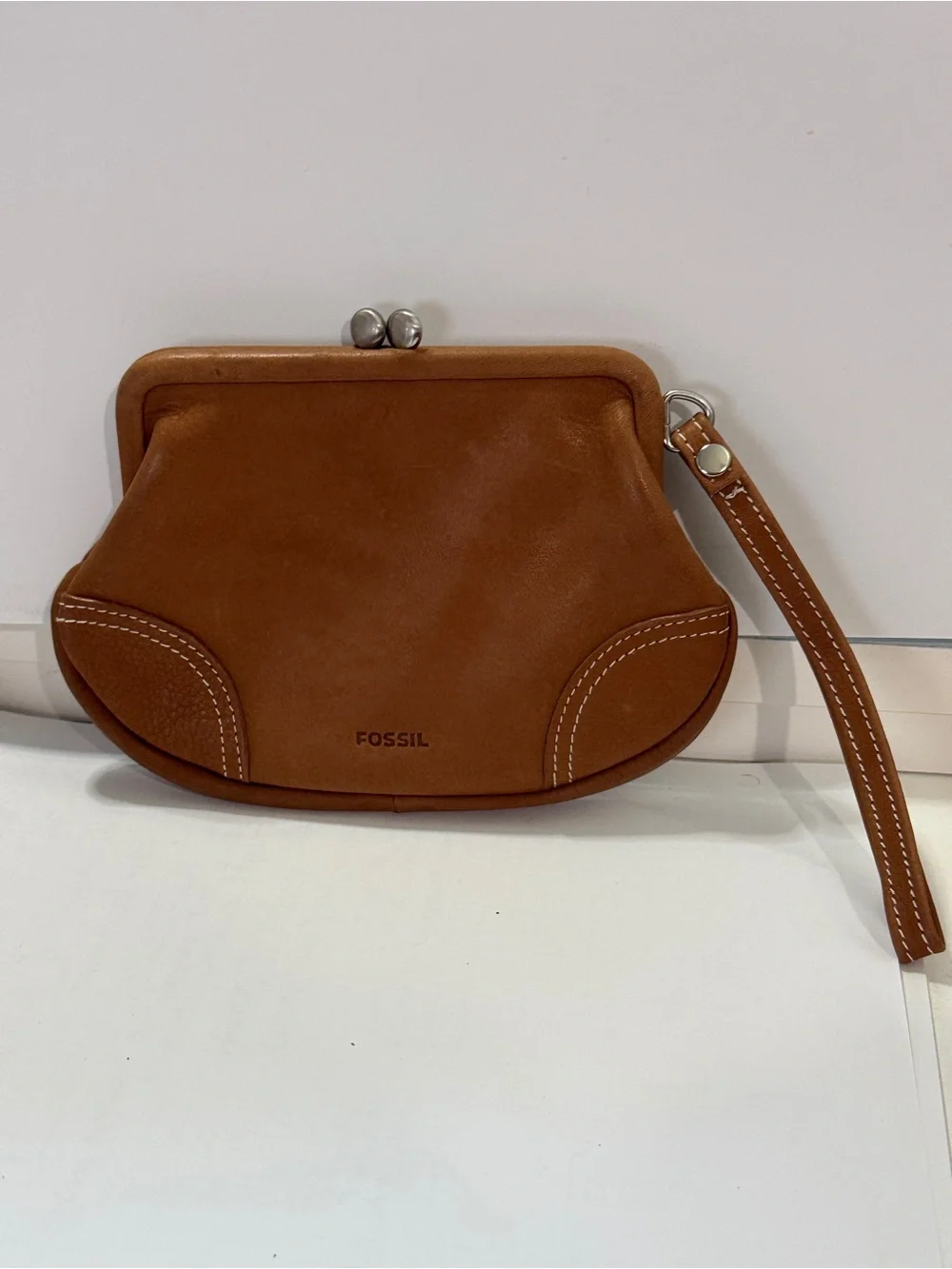 Fossil Tan Leather Kiss-Lock Wristlet Clutch